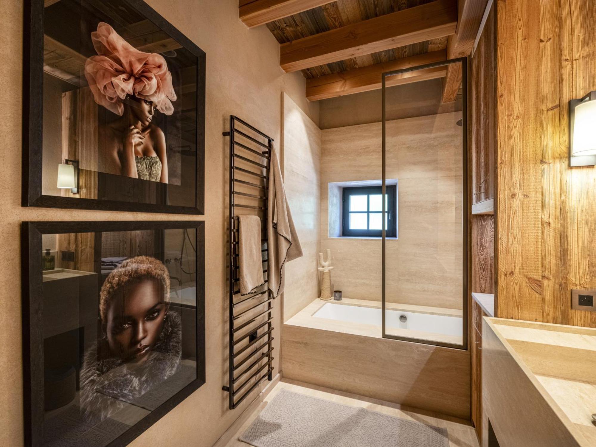 Chalet Superbe Ferme Renovee En De Luxe En Pleine Nature Barcelonnette